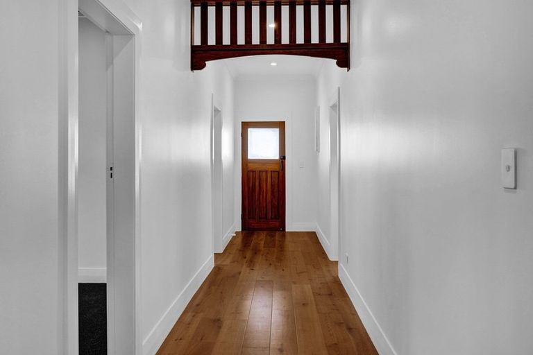 Photo of property in 84 Regan Street, Stratford, 4332