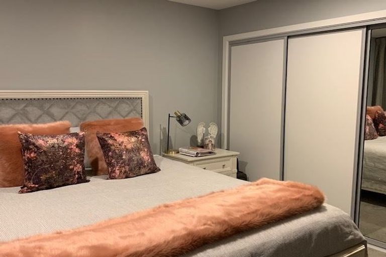 Photo of property in 52 Dover Street, St Albans, Christchurch, 8014