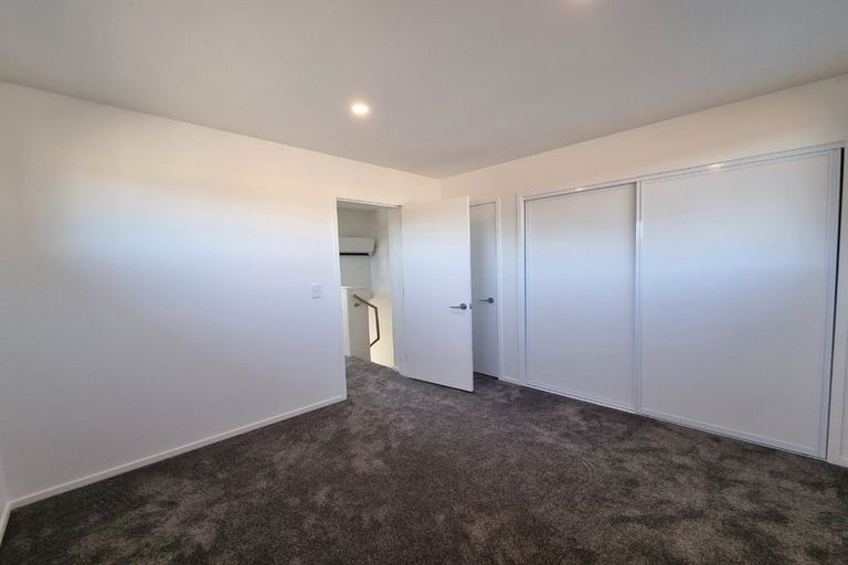 Photo of property in 4/4 Matata Place, Dallington, Christchurch, 8061