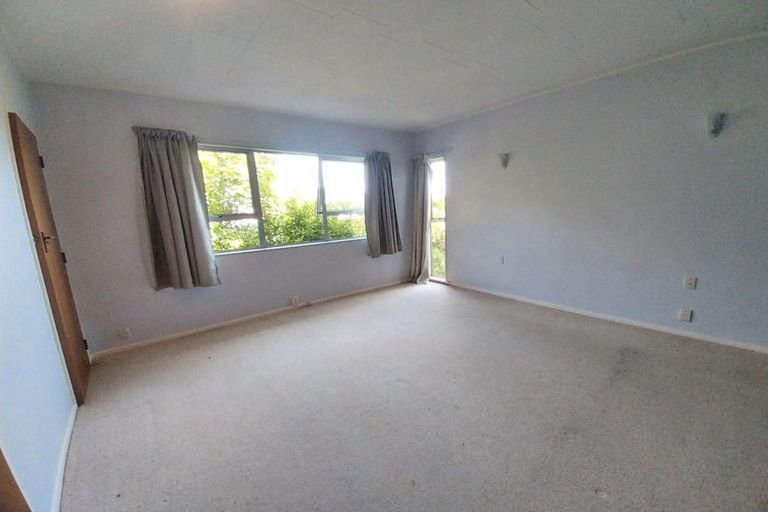 Photo of property in 4 Lynmouth Avenue, Karori, Wellington, 6012