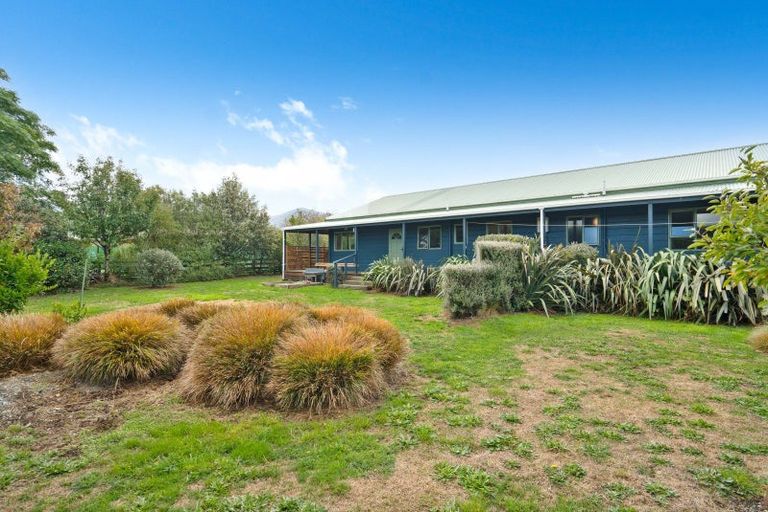 Photo of property in 92 Revans Street, Featherston, 5710