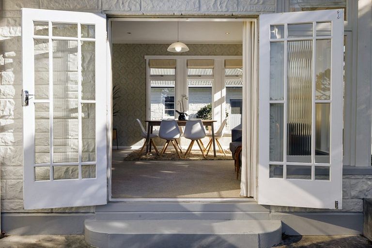 Photo of property in 1/187 Carrington Street, Lower Vogeltown, New Plymouth, 4310