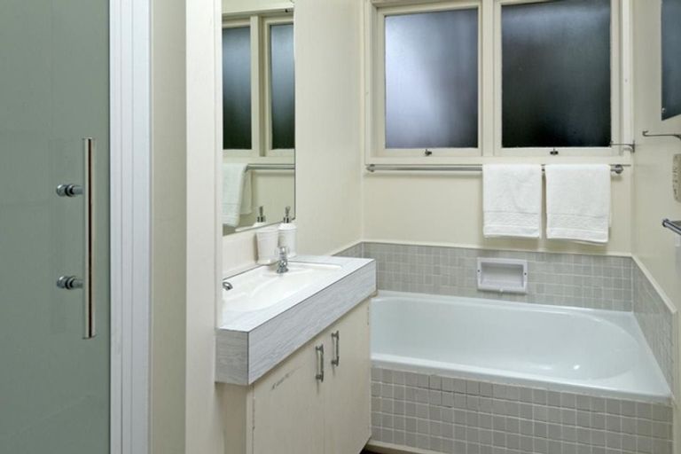 Photo of property in 14 Fordyce Avenue, Sunnyhills, Auckland, 2010