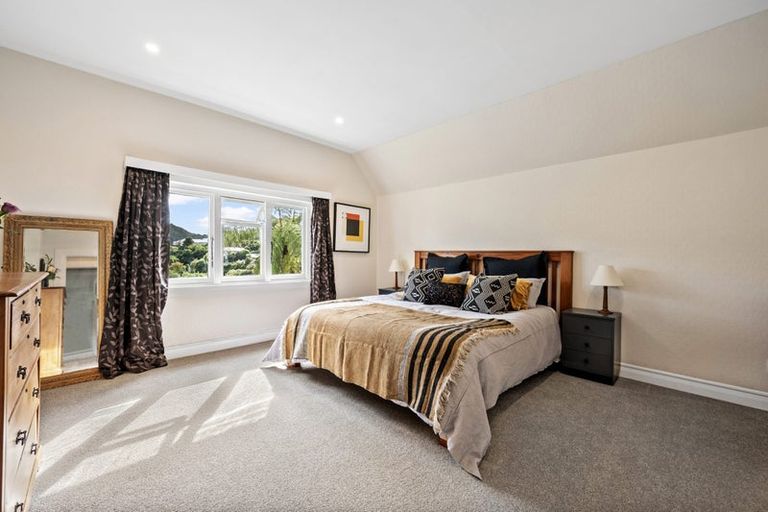 Photo of property in 11 Oban Street, Wadestown, Wellington, 6012
