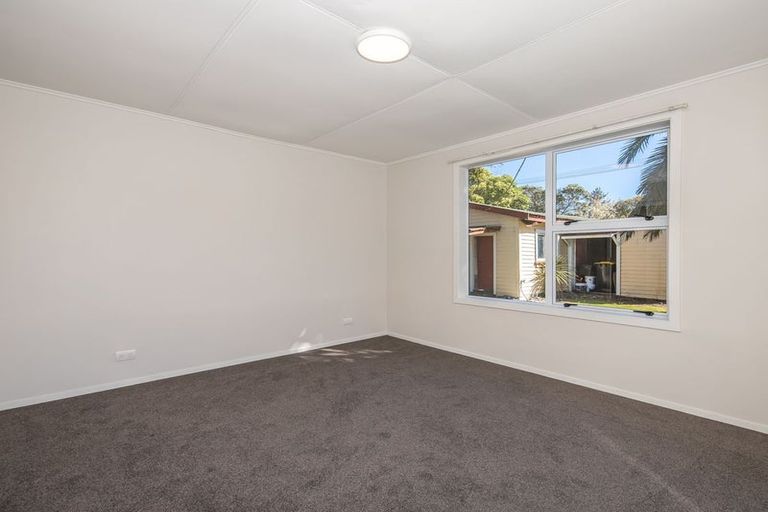 Photo of property in 2 Shelswell Street, Westport, 7825