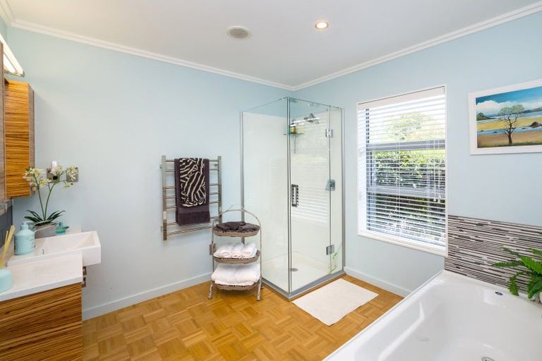 Photo of property in 37 Reading Street, Greytown, 5712