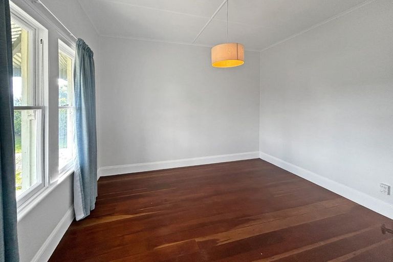 Photo of property in 103 Bentley Street, Masterton, 5810