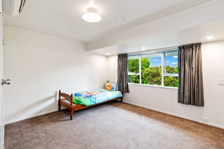 Photo of property in 22 Boeing Road, Onerahi, Whangarei, 0110