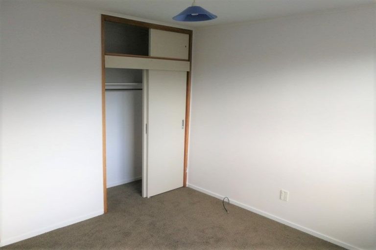 Photo of property in 2 Sylvan Park Avenue, Milford, Auckland, 0620