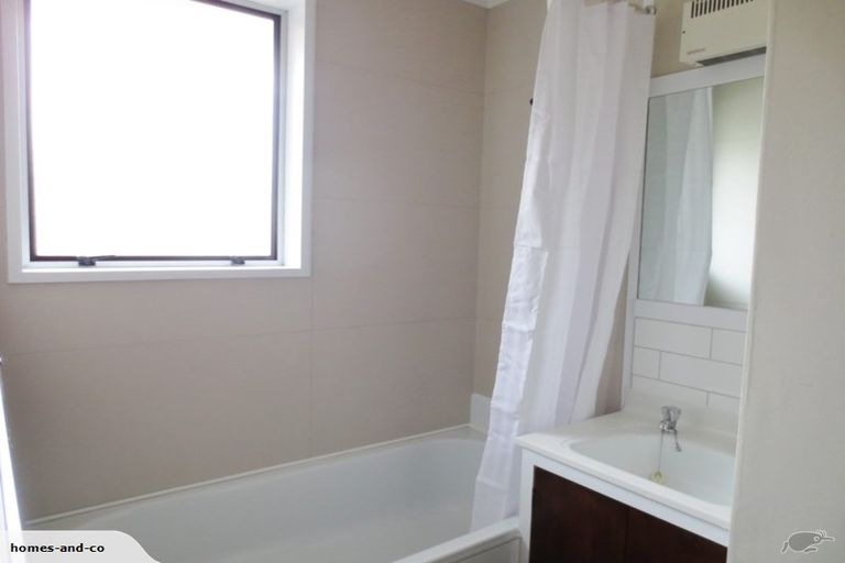 Photo of property in 214 Grimseys Road, Redwood, Christchurch, 8051