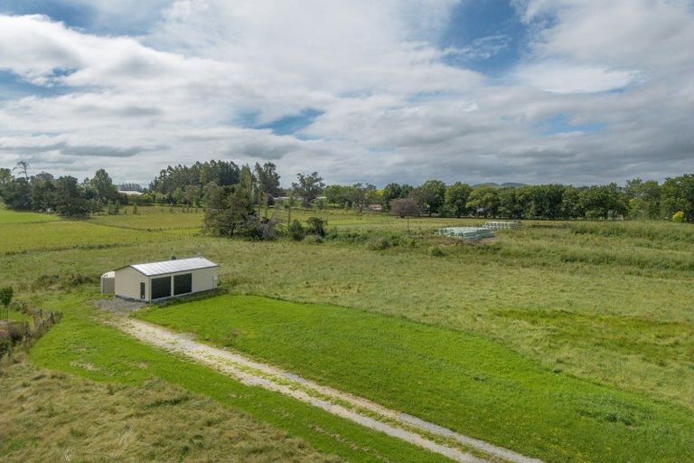 Photo of property in 2 Elm Place, Waipukurau, 4284
