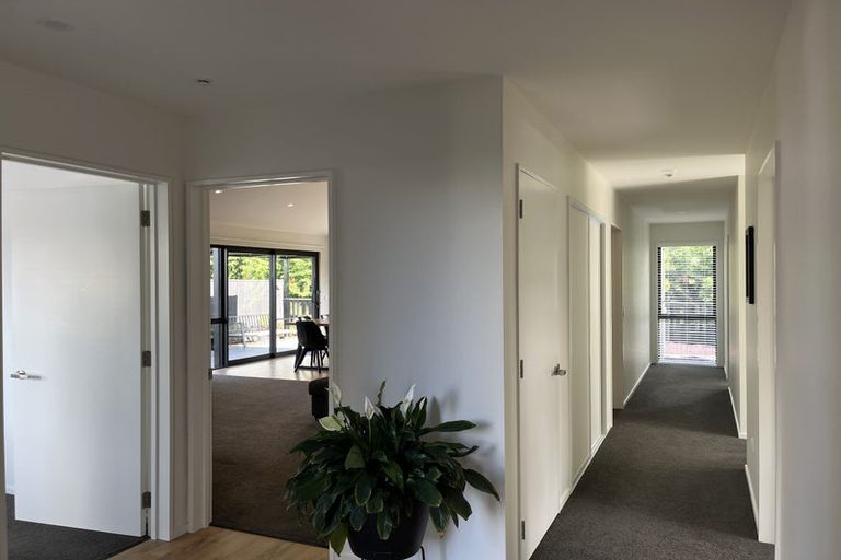 Photo of property in 17 Prospect Place, Halswell, Christchurch, 8025