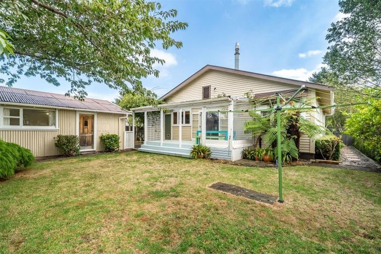 Photo of property in 37 Linwood Drive, Paraparaumu, 5032