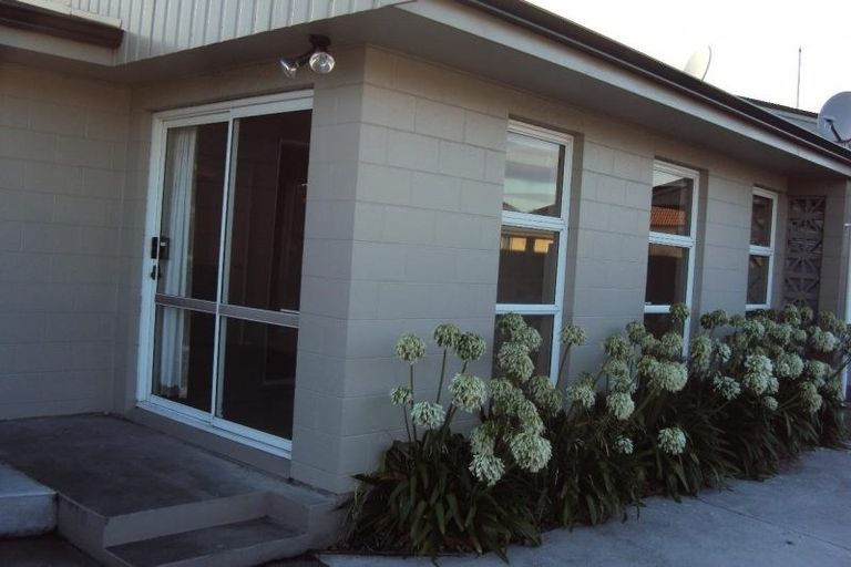 Photo of property in 1/18 George Street, Riccarton, Christchurch, 8041