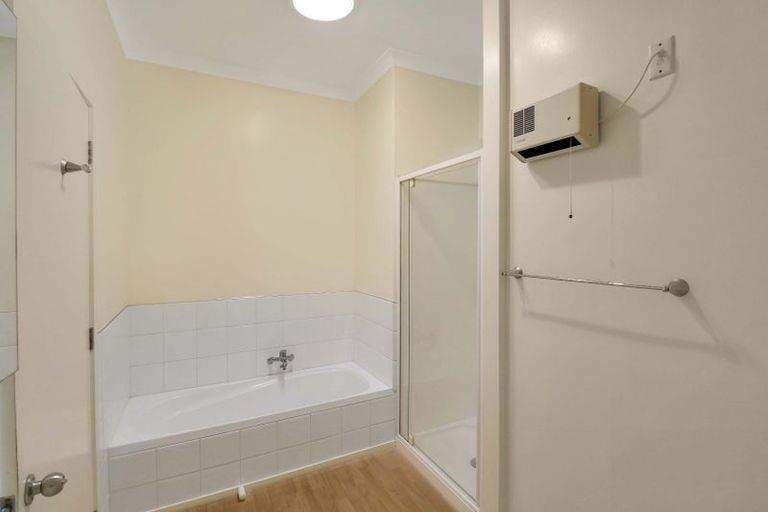 Photo of property in 154 Darlington Road, Miramar, Wellington, 6022