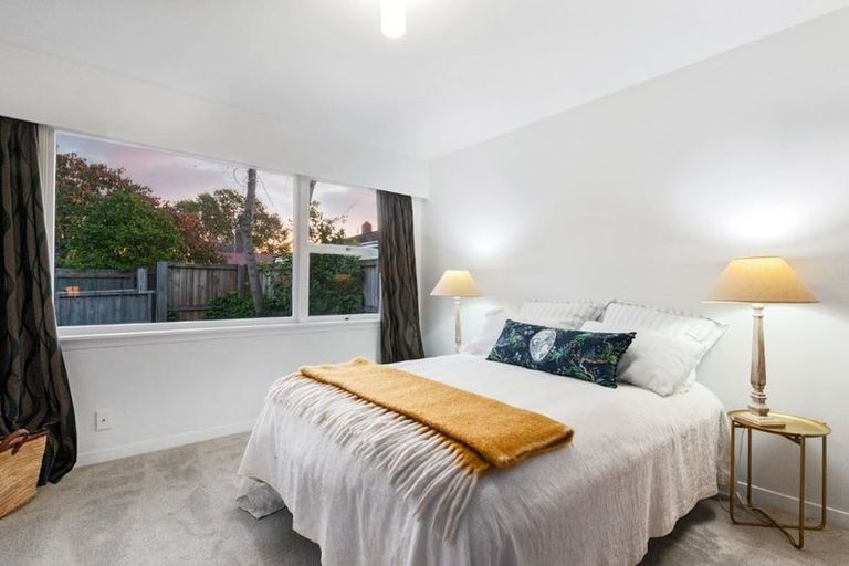 Photo of property in 2/6 Brougham Street, Addington, Christchurch, 8024