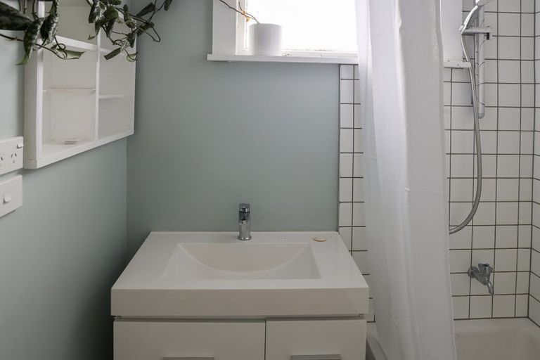Photo of property in 32 Croydon Street, Sydenham, Christchurch, 8023