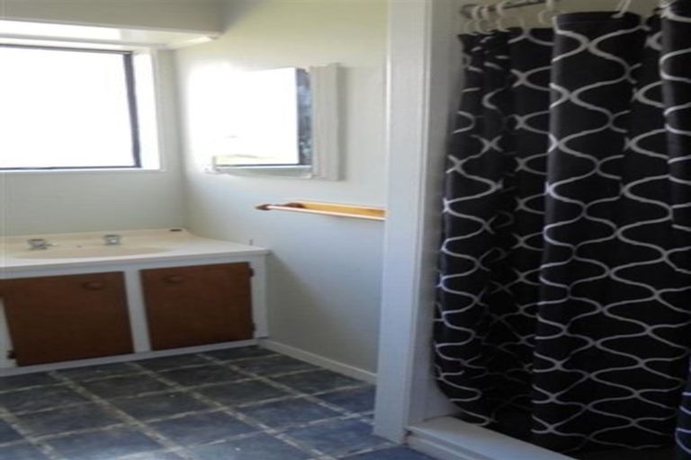 Photo of property in 18 Rimu Street, Levin, 5510