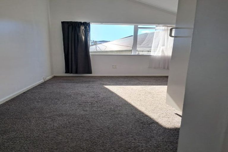 Photo of property in 1 Corlett Street, Johnsonville, Wellington, 6037