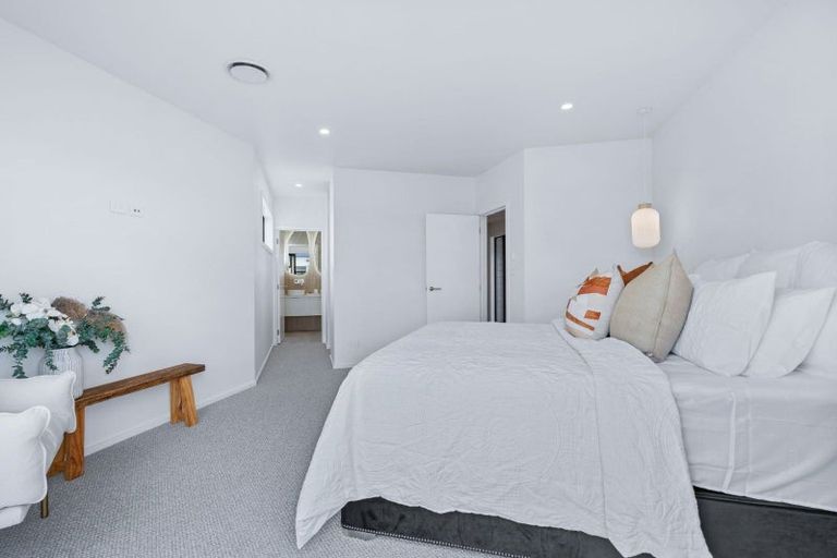 Photo of property in 49 Stace Hopper Drive, One Tree Point, 0118