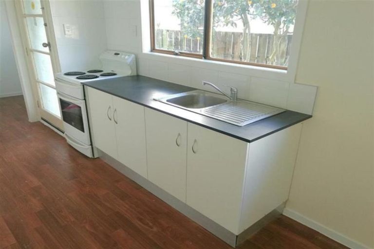 Photo of property in 1/1 Carter Place, Manurewa, Auckland, 2102