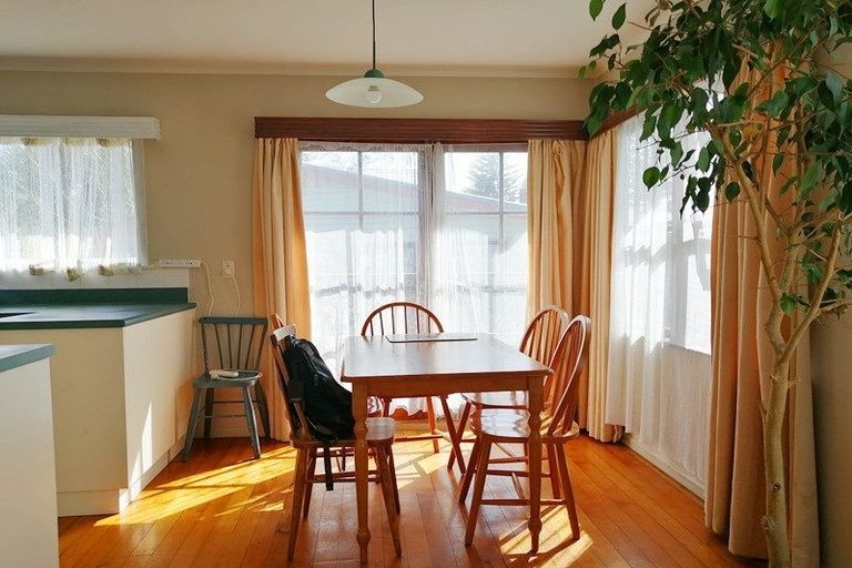 Photo of property in 2/10 Angelo Avenue, Howick, Auckland, 2014