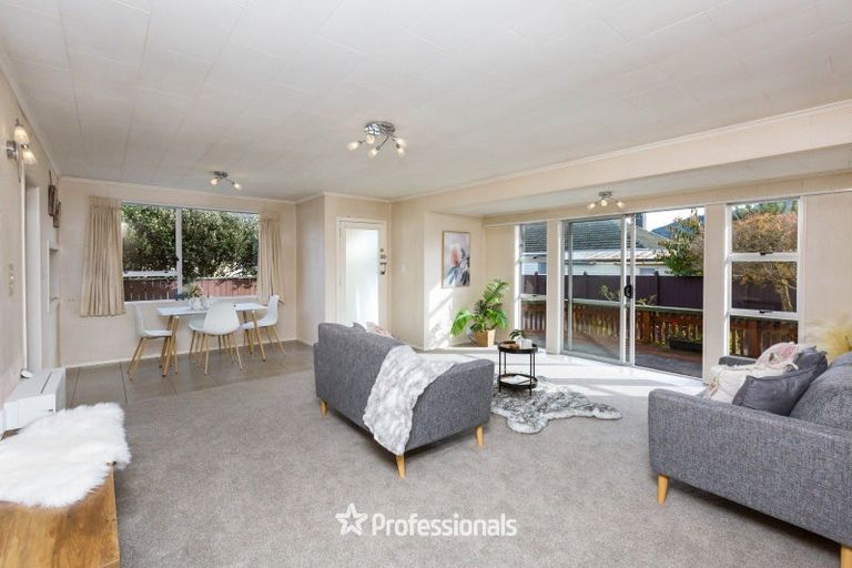 Photo of property in 31a-b Thackeray Street, Trentham, Upper Hutt, 5018