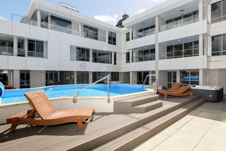 Photo of property in 408/36 Victoria Road, Mount Maunganui, 3116