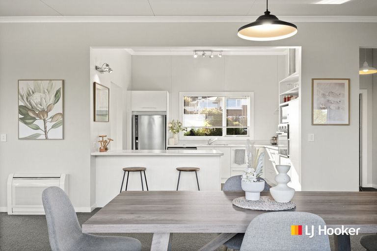 Photo of property in 64 Mckerrow Street, Shiel Hill, Dunedin, 9013