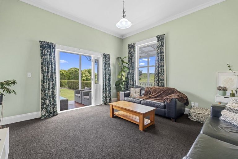 Photo of property in 79 Lincoln Road East, Everett Park, Inglewood, 4389