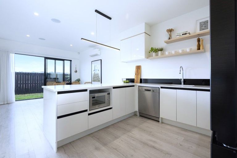 Photo of property in 12 Berba Lane, Westgate, Auckland, 0814