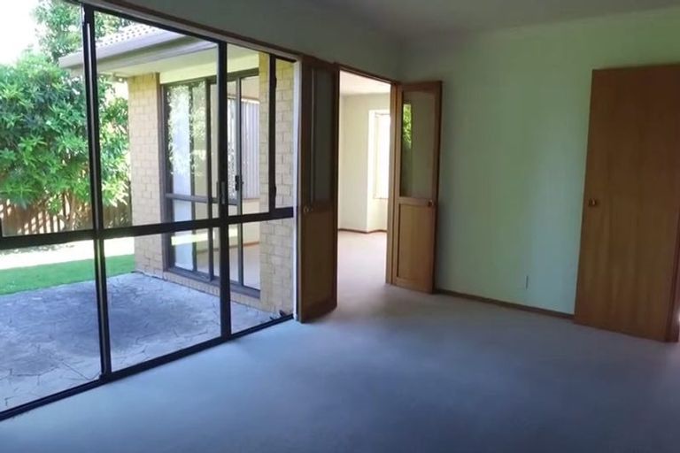 Photo of property in 30 Kintyre Drive, Broomfield, Christchurch, 8042