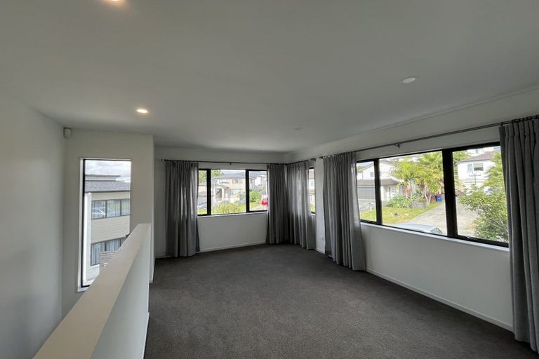 Photo of property in 10a Mantra Road, Massey, Auckland, 0614