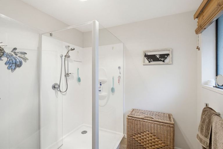 Photo of property in 9 Glenys Place, Broomfield, Christchurch, 8042