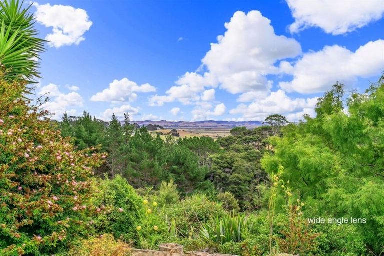 Photo of property in 58 Sheffield Road, Helensville, 0875