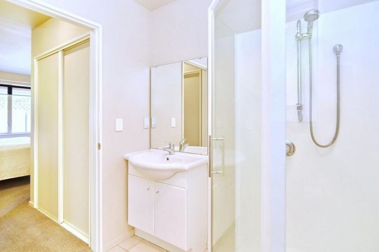 Photo of property in 45 Wilsons Road, Saint Martins, Christchurch, 8022