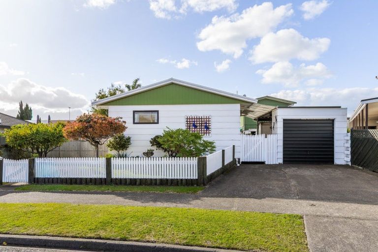 Photo of property in 42 Konini Crescent, Pirimai, Napier, 4112