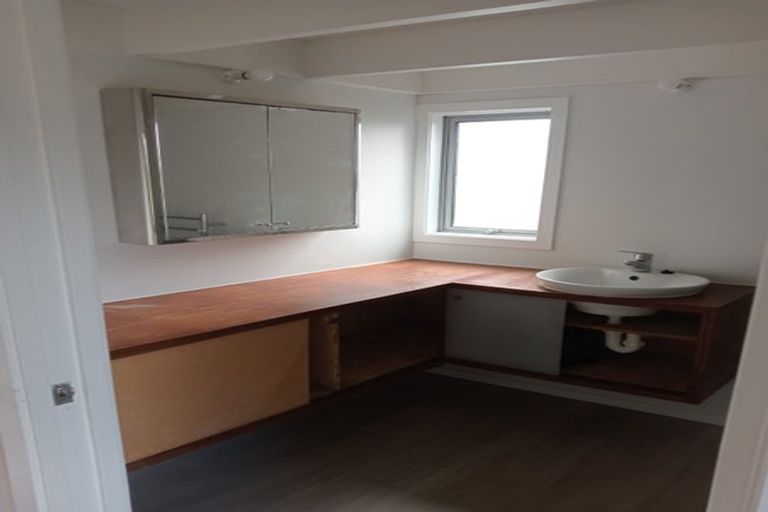 Photo of property in 1 Gray Street, Pukerua Bay, 5026