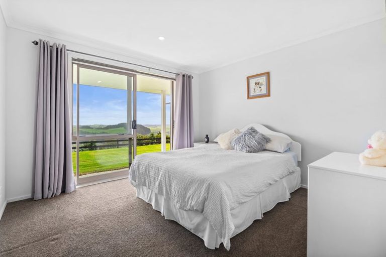 Photo of property in 1518 Old North Road, Helensville, 0875