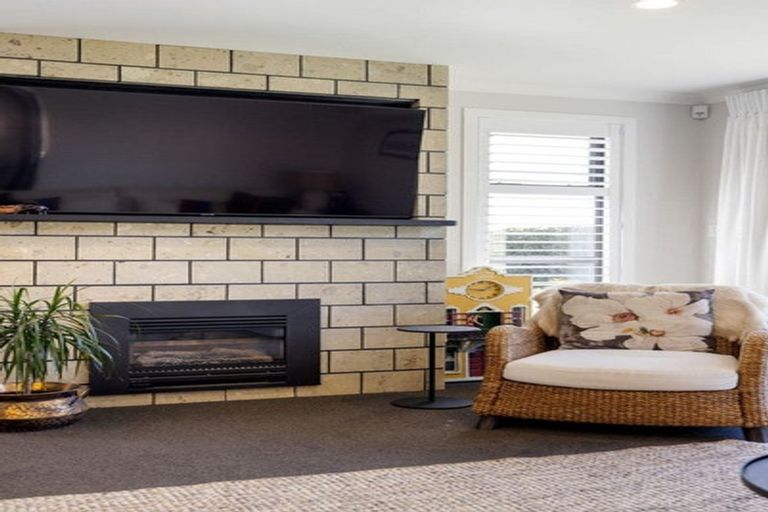 Photo of property in 14 Bronte Place, Leamington, Cambridge, 3432