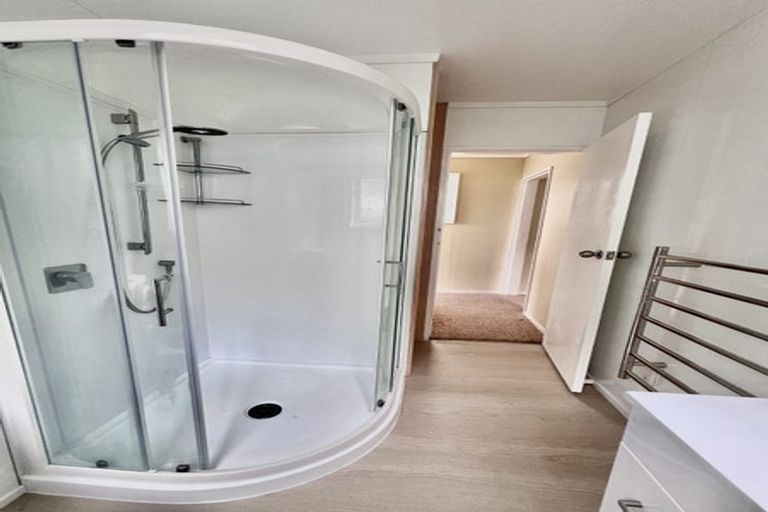 Photo of property in 51f2 Rajkot Terrace, Broadmeadows, Wellington, 6035