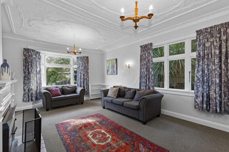 Photo of property in 49 Upper Watt Street, Wadestown, Wellington, 6012
