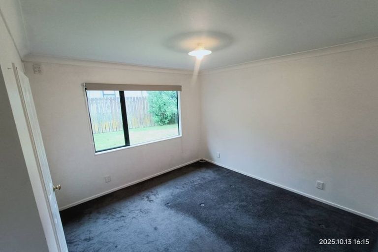 Photo of property in 1/36 Metcalfe Road, Ranui, Auckland, 0612