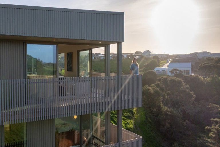 Photo of property in 25 Ruruhi Street, Raglan, 3225