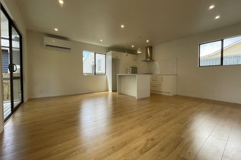 Photo of property in 134a Mcleod Road, Te Atatu South, Auckland, 0610