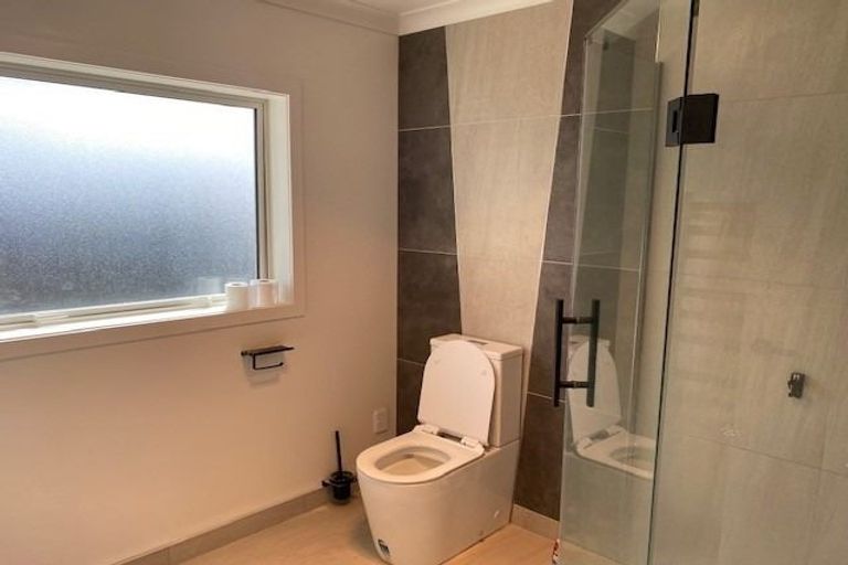 Photo of property in 27 Ruru Street, Cambridge, 3434