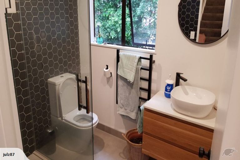 Photo of property in 34b Rosario Crescent, Red Beach, 0932