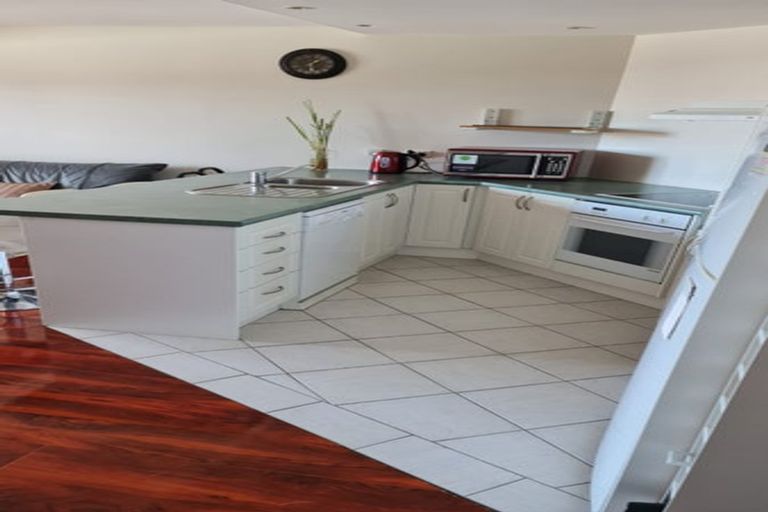 Photo of property in 1d/25 Maclean Street, Paraparaumu Beach, Paraparaumu, 5032
