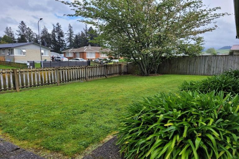 Photo of property in 20 Harold Crescent, Fordlands, Rotorua, 3015