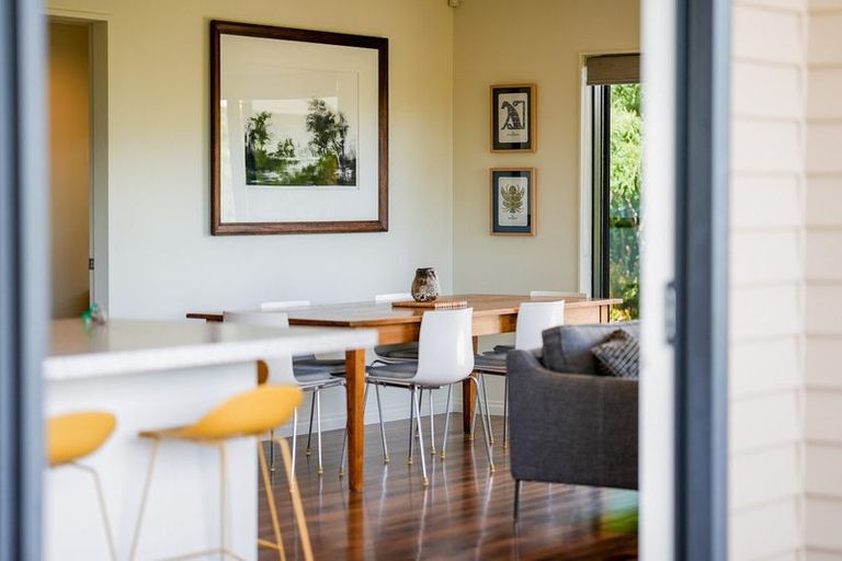 Photo of property in 4 Pateke Way, Paraparaumu Beach, Paraparaumu, 5032